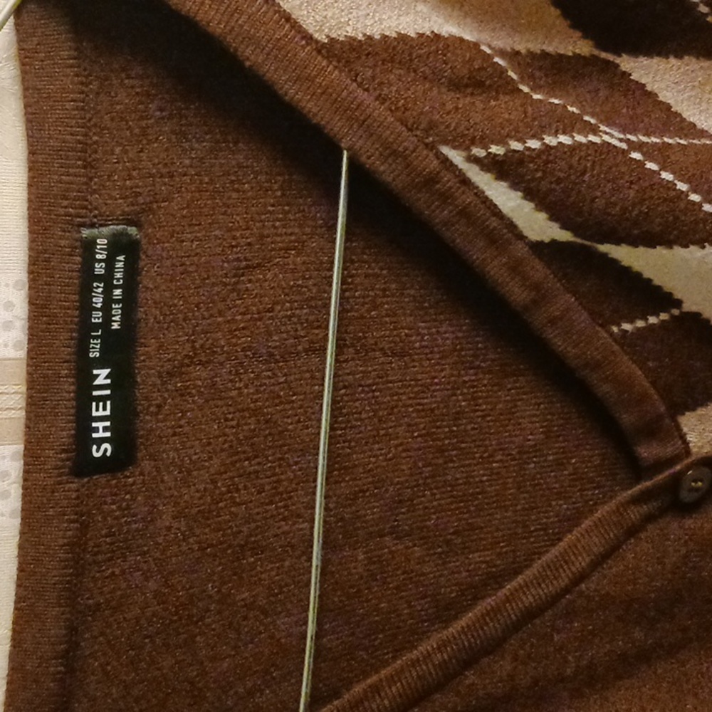 Cardigan - Picture 2 of 3